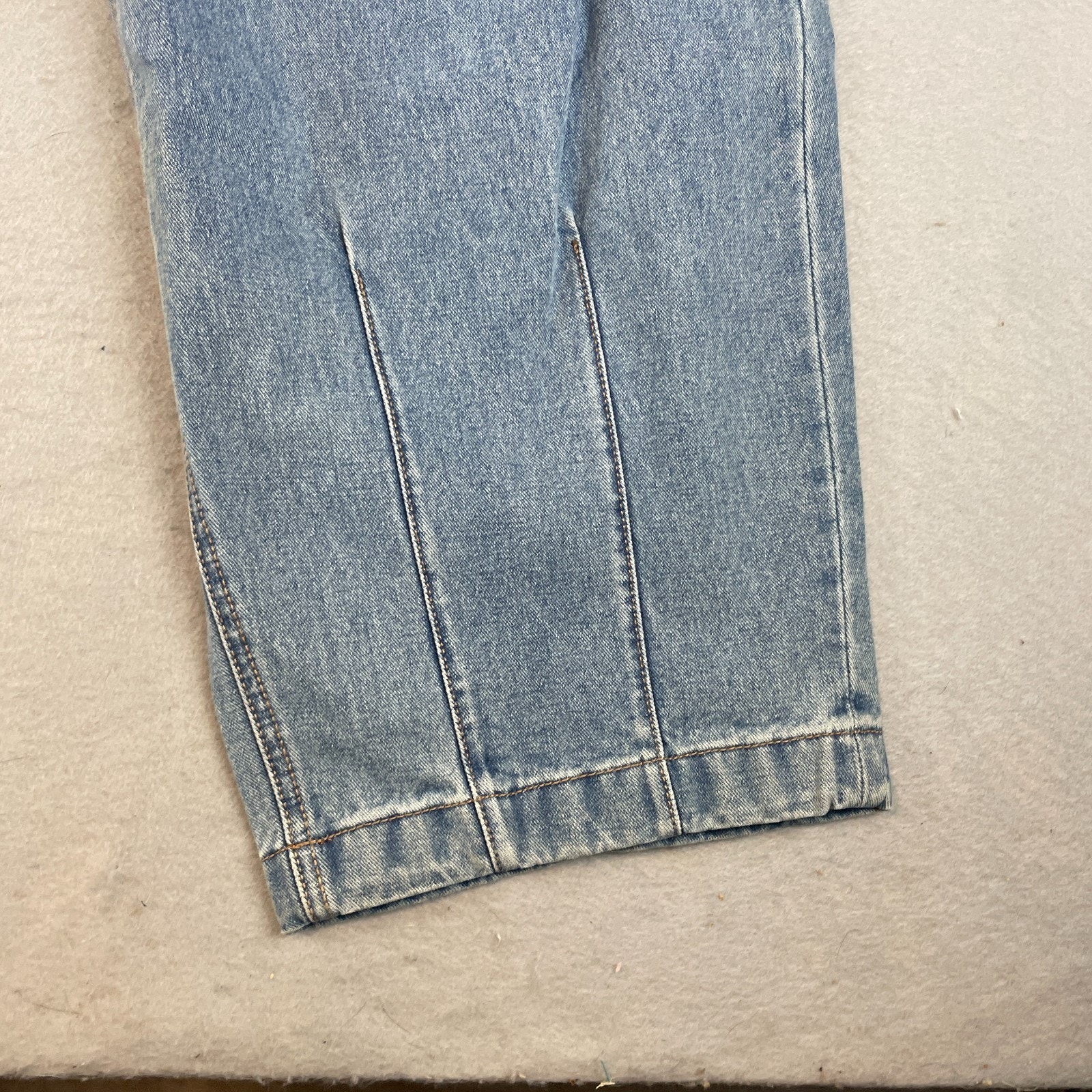 Musinsa Standard Balloon Wide Leg Womens Sz 36 Jeans Denim — image 3 of 8